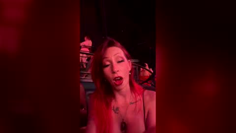 Snapshot of scarlettrebel069 chatting on May 2026 01:34:02 AM Scarlett Rebel online show from May 2026 01:34:02 AM