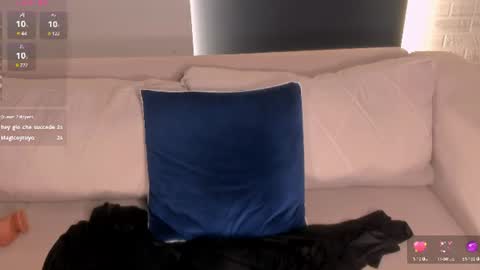 Snapshot of scarlettrosex1 chatting on June 2026 05:12:01 AM Scarlett Rose online show from June 2026 05:12:01 AM