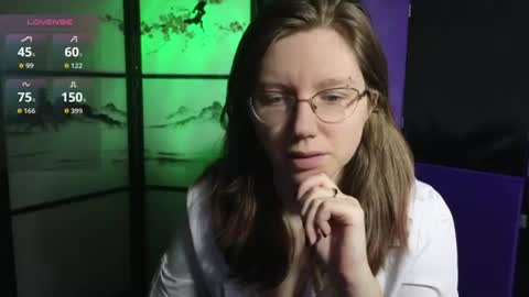 Snapshot of scarlettsrose chatting on June 2026 02:49:02 PM Scarlett online show from June 2026 02:49:02 PM