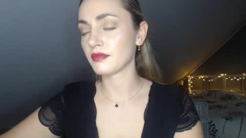 Snapshot of scarlettxblonde chatting on May 2026 02:25:01 PM ScarlettxBlonde online show from May 2026 02:25:01 PM