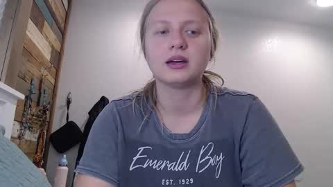 Snapshot of scartit chatting on April 2026 06:43:01 PM ScarTit Bernhard online show from April 2026 06:43:01 PM
