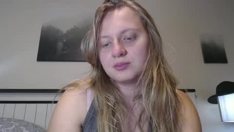 Snapshot of scartit chatting on June 2026 09:36:02 PM ScarTit Bernhard online show from June 2026 09:36:02 PM
