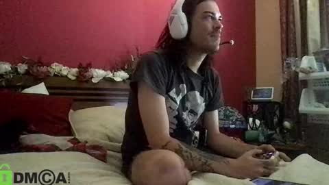 Snapshot of scarybeardeddaddy1 chatting on November 2025 12:22:01 AM ScaryBeardedDaddy online show from November 2025 12:22:01 AM