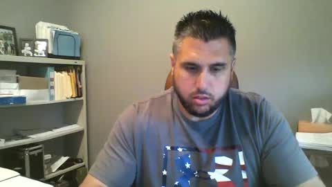 Snapshot of schlu1dm chatting on June 2026 02:10:01 PM schlu1dm online show from June 2026 02:10:01 PM
