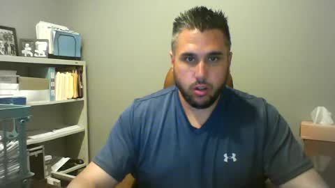 Snapshot of schlu1dm chatting on June 2026 08:42:02 AM schlu1dm online show from June 2026 08:42:02 AM