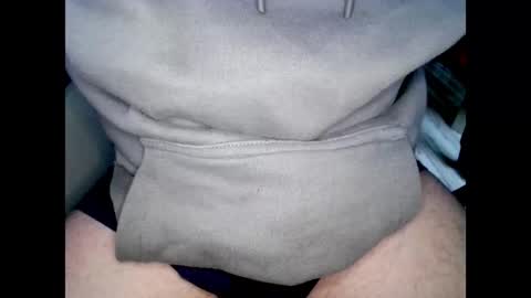 Snapshot of schpezii chatting on October 2025 01:42:01 PM Guy online show from October 2025 01:42:01 PM