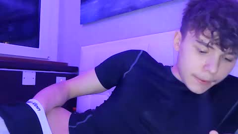 M18 online show from November 2025 02:50:02 AM