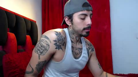 Snapshot of scockpion_ chatting on April 2026 09:25:01 AM Alejandro help me to reach 200 thumps up online show from April 2026 09:25:01 AM
