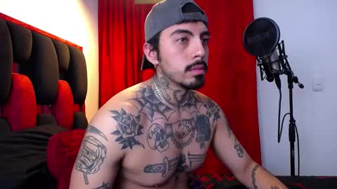 Snapshot of scockpion_ chatting on May 2026 04:53:02 AM Alejandro help me to reach 200 thumps up online show from May 2026 04:53:02 AM