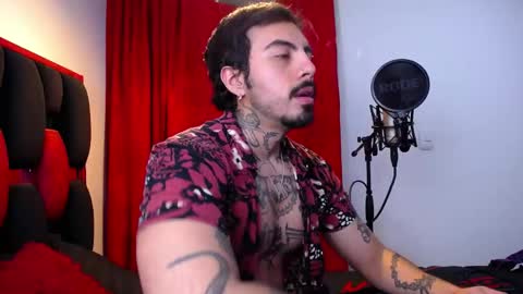 Snapshot of scockpion_ chatting on May 2026 02:20:02 AM Alejandro help me to reach 200 thumps up online show from May 2026 02:20:02 AM