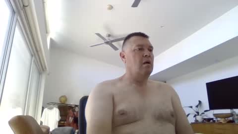 Snapshot of scoobs71 chatting on December 2024 03:54:01 AM Scoobs online show from December 2024 03:54:01 AM