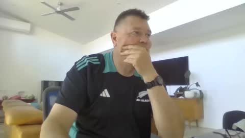 Scoobs online show from February 2026 01:48:01 AM