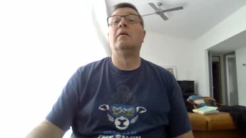 Scoobs online show from May 2026 02:41:01 AM