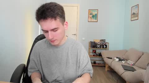 Thomas brunette and Alex blond online show from February 2025 09:44:02 AM