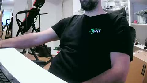 Snapshot of scorpion_cock chatting on November 2025 09:33:02 AM scorpion_cock online show from November 2025 09:33:02 AM