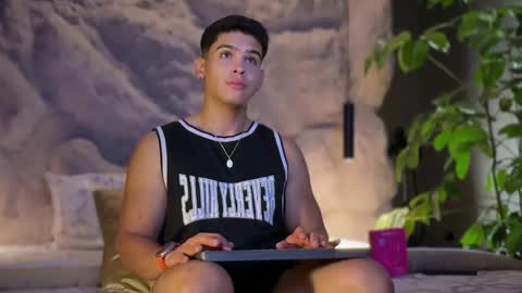 Andrew Flintt online show from March 2026 01:16:02 AM