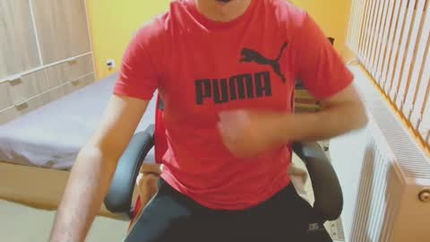 Snapshot of scotty_98 chatting on January 2025 06:31:01 PM scotty_98 online show from January 2025 06:31:01 PM