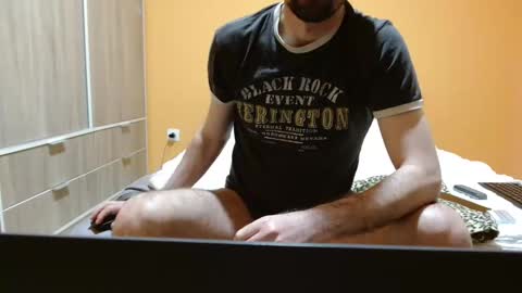 Snapshot of scotty_98 chatting on January 2025 04:06:01 PM scotty_98 online show from January 2025 04:06:01 PM