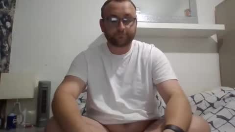 Snapshot of scousegay4 chatting on October 2025 05:00:01 PM StraightScouse online show from October 2025 05:00:01 PM