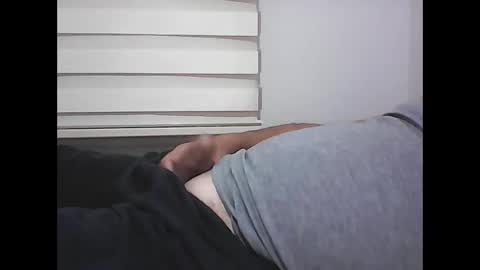 Evren online show from November 2025 06:52:02 PM