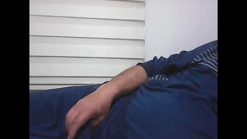 Snapshot of screw2 chatting on February 2026 07:07:01 PM Evren online show from February 2026 07:07:01 PM