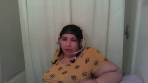 Danni online show from October 2025 07:44:01 AM