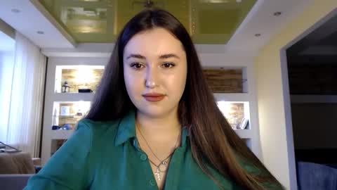 Elizabeth  online show from December 2024 09:31:01 AM