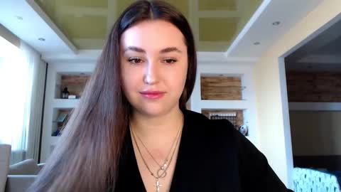 Elizabeth  online show from February 2025 01:01:01 PM