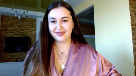 Elizabeth  online show from September 2025 02:31:02 PM