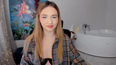 Snapshot of seaebreeze chatting on December 2024 11:44:02 AM Kate online show from December 2024 11:44:02 AM