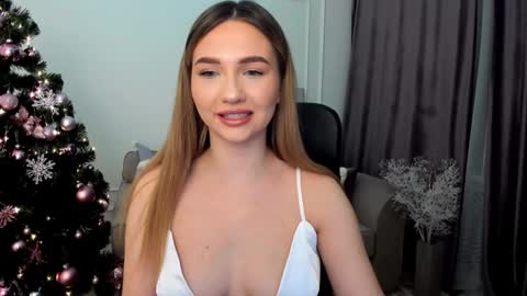 Snapshot of seaebreeze chatting on December 2024 03:37:01 AM Kate online show from December 2024 03:37:01 AM