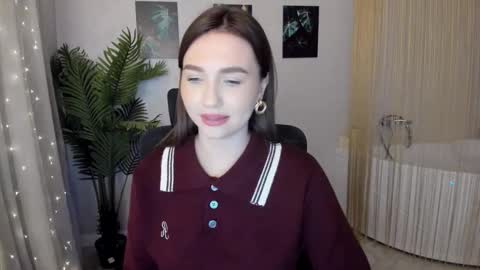 Snapshot of seaebreeze chatting on February 2025 06:56:02 PM Kate online show from February 2025 06:56:02 PM