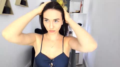 Snapshot of seaebreeze chatting on September 2025 11:45:02 AM Kate online show from September 2025 11:45:02 AM