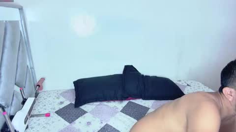 Sean-pierre online show from December 2025 05:23:01 AM