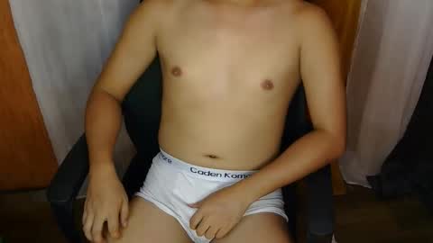 Snapshot of seancody_cum chatting on May 2026 12:04:02 PM seancody_cum online show from May 2026 12:04:02 PM