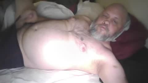 seasoned_silver_daddy online show from March 2026 04:17:02 AM