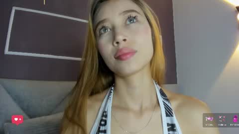 Snapshot of seattle_rousse chatting on July 2026 01:17:01 PM Rosie online show from July 2026 01:17:01 PM