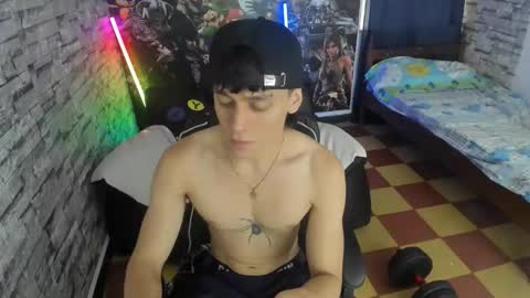 Snapshot of sebas_jusa chatting on April 2026 01:04:01 PM sebas jusa online show from April 2026 01:04:01 PM