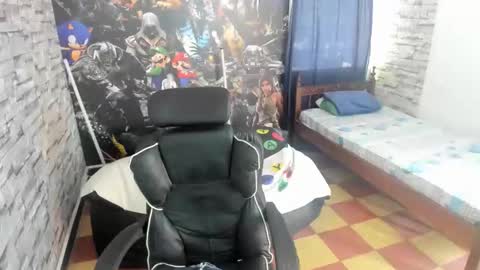 Snapshot of sebas_jusa chatting on April 2026 02:42:01 PM sebas jusa online show from April 2026 02:42:01 PM