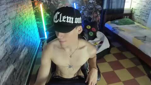 Snapshot of sebas_jusa chatting on April 2026 01:06:01 PM sebas jusa online show from April 2026 01:06:01 PM