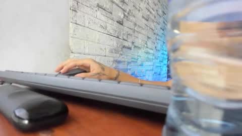 Snapshot of sebas_jusa chatting on May 2026 01:19:01 PM sebas jusa online show from May 2026 01:19:01 PM