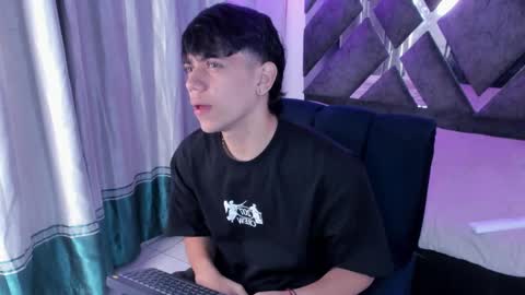 Snapshot of sebas_pretty7 chatting on March 2026 01:00:01 PM sebas_pretty7 online show from March 2026 01:00:01 PM