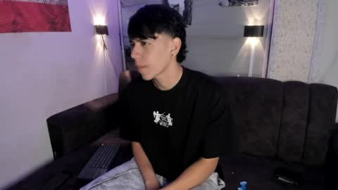 Snapshot of sebas_pretty7 chatting on April 2026 12:28:01 PM sebas_pretty7 online show from April 2026 12:28:01 PM