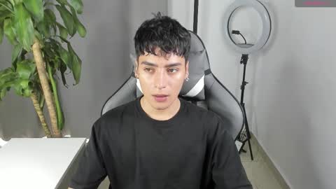 sebastian online show from February 2026 03:39:01 PM