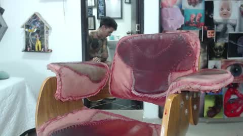 spityio instagram online show from February 2025 06:06:01 AM