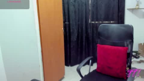 Snapshot of sebascuterouss chatting on June 2026 01:54:02 PM sebas 3 online show from June 2026 01:54:02 PM