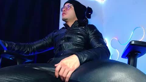 Sebastian online show from January 2026 05:46:02 AM