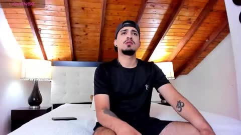 Sebastian Berne online show from November 2025 07:08:02 PM