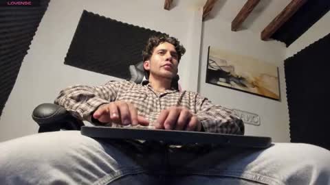 Lucian Sinclair online show from March 2026 02:04:02 AM