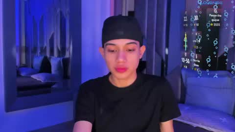 Snapshot of sebax_00 chatting on June 2026 08:43:02 PM Sebastian online show from June 2026 08:43:02 PM